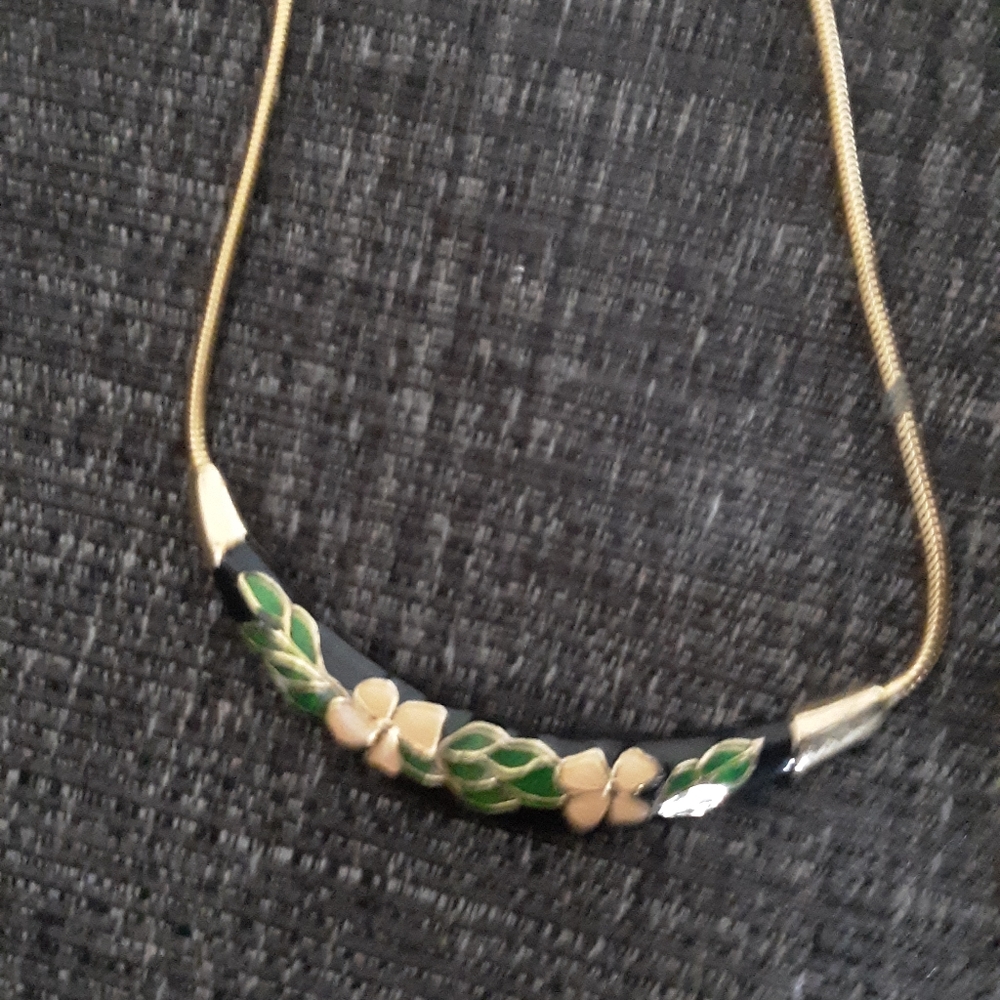Flower necklaces